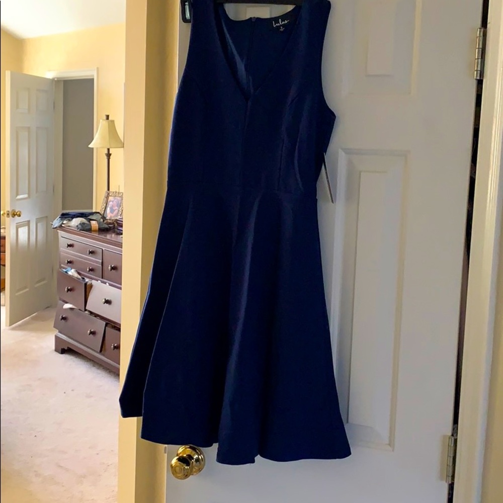 New with tags Lulus V-neck sleeveless blue dress